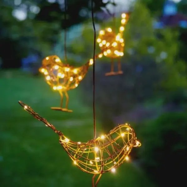 Hanging Robin Ornament with Warm White LEDs indoor/outdoor